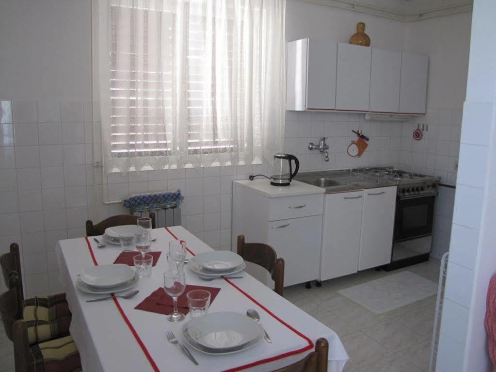 Apartment Alice Pula Exterior foto